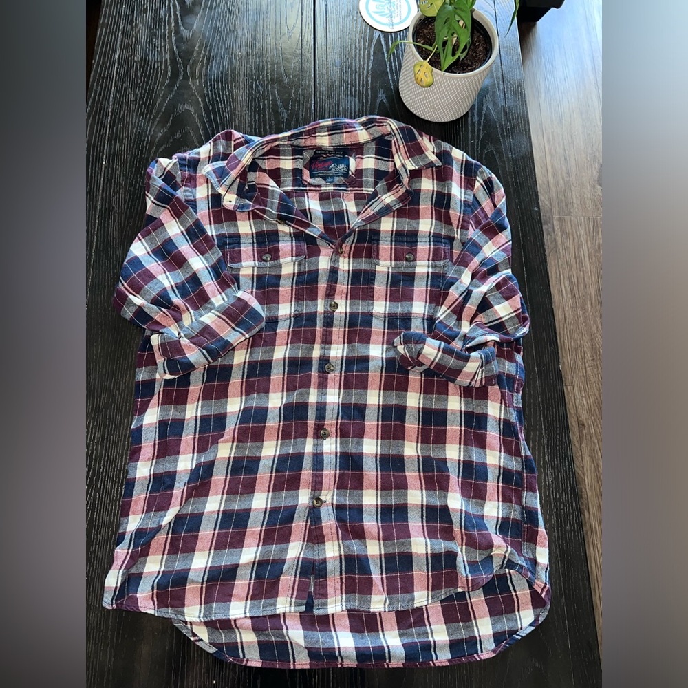 Old Navy Blue and Red Casual Button Down Shirt